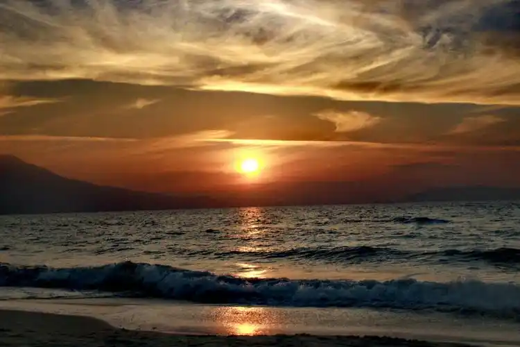 夕阳下的爱琴海