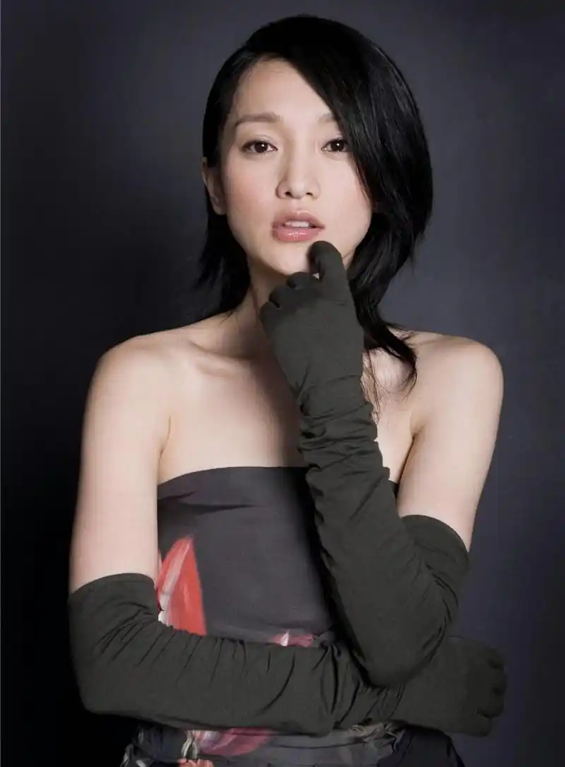 周迅 内娱第一爱戴手套女星