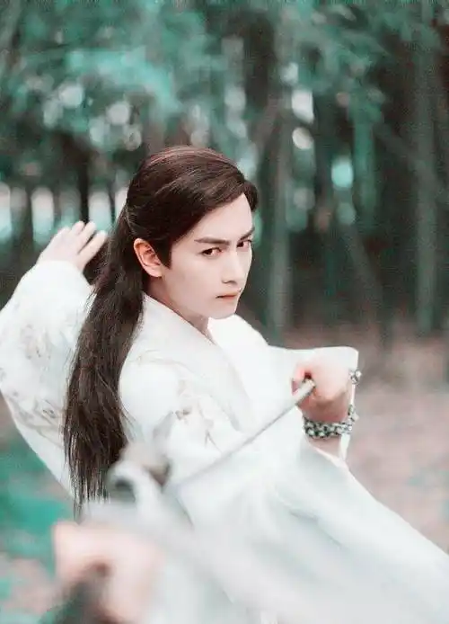 陈晓古装为什么那么绝?