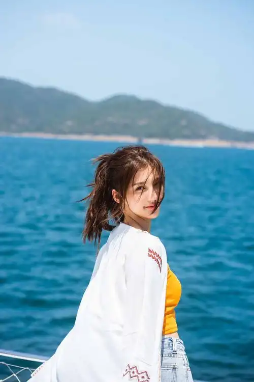 吴千语战毒开播正义果敢赵盈盈酷飒上线