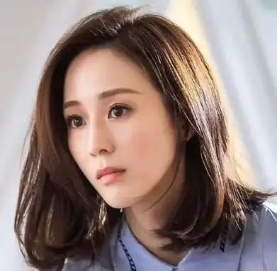 很多女生都十分热衷于换发型,感觉换了一个新的发型,整个人看起来都