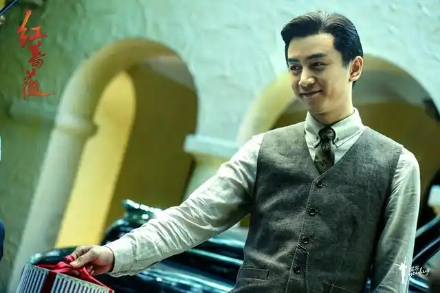 《红蔷薇》杨子姗进步神速 陈晓归来并肩作战