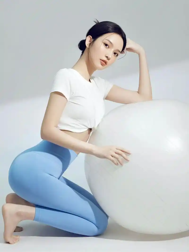 瑜伽0069♀15氧气美女写真照 夏天来一组健身瑜伽写真照真的是