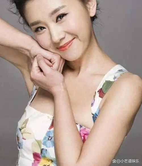 她是娱乐圈"最干净女星",出道至今零绯闻,连初吻都是老公的