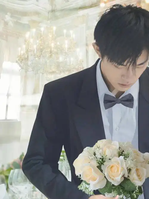 壁纸  #易烊千玺壁纸  #易烊千玺  #神图  #神仙壁纸