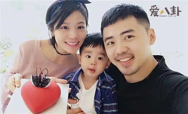 曹帅和黄英怎么认识的两人相识相恋过程起底