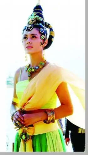 王力可担纲女儿国国王,蛇妖两个角色.