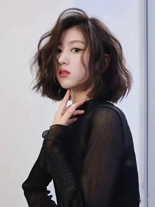 2023必剪超a"齐肩短发"显身材还减龄_中国_发型_形象