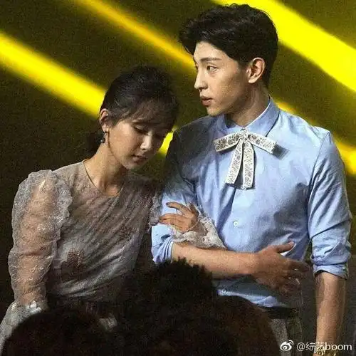 杨紫邓伦 杨紫跟邓伦很搭耶