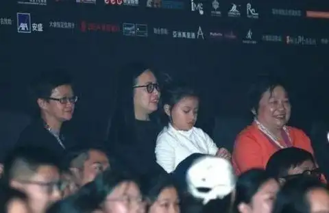 刘德华公开女儿2018长大后刘向蕙现在的照片是这样的