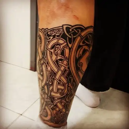 栾先生小腿机械图腾纹身图案