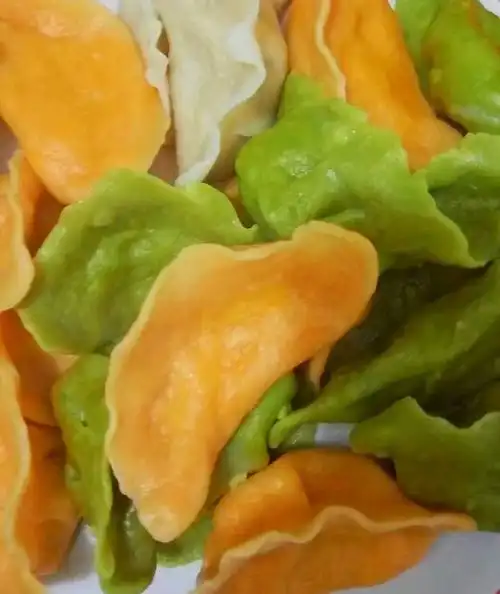 彩色饺子