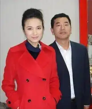 管彤:从荧屏女神到幸福人妻,她的选择为何如此惊艳?_生活_家庭_王为念