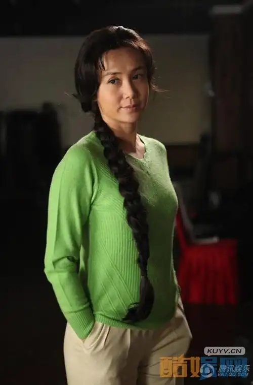 【蒋雯丽】图片_蒋雯丽个人资料简介_电视剧电影_情感经历-明星库
