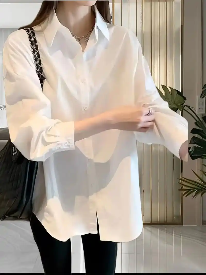 《白衬衫～～时尚宝藏中的璀璨之星》