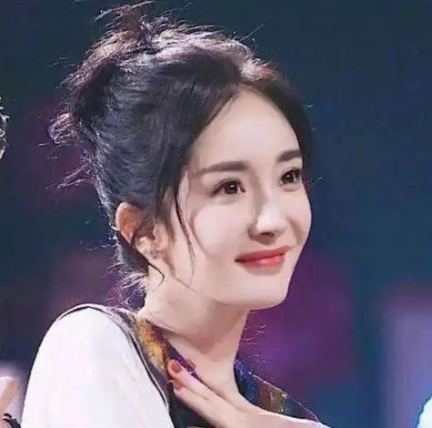 原创原创拼命三郎杨幂出道多年活得透彻网友怒赞其三观正