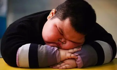 儿童肥胖问题凸显营养不均衡困扰青少年健康