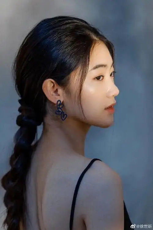 超a女壹号中戏中传双冠徐世昕别人眼中的学霸中影人的宝藏女孩