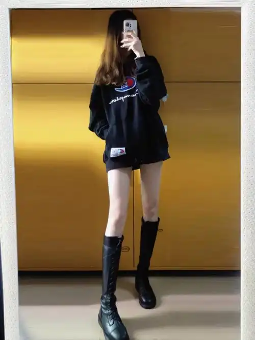 合适,筒高不够长,这次终于买到合适的了,属实不容易这双靴子的跟高是