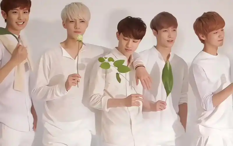 【4k高清】考古早年exo十二人团体拍摄的中国广告花絮