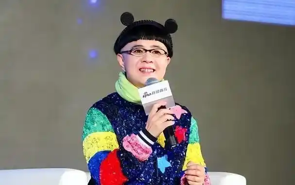 刘纯燕,别名金龟子,是一位出类拔萃的主持人.