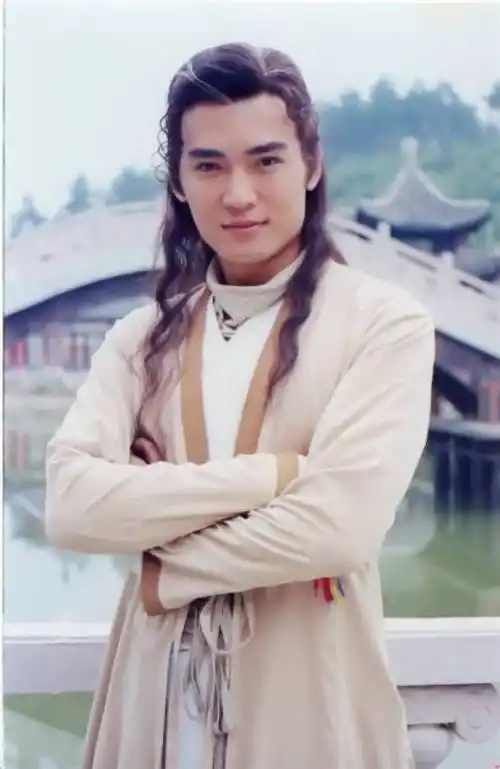 80年代古装男神焦恩俊古装图片