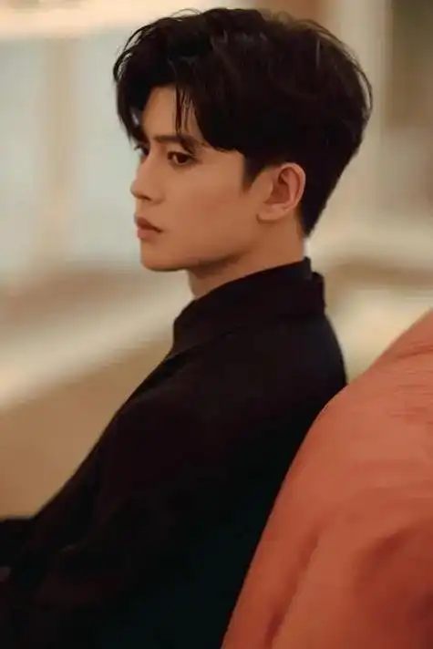 娱乐圈的房塌了又塌,但你可以永远相信#任嘉伦 的实力.#韵初 - 抖音