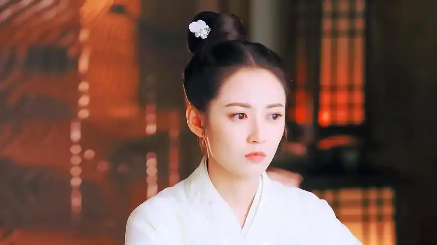 陈钰琪唯美惊艳古装风写真