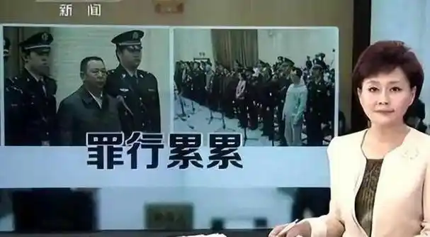 "黑老大"刘汉有多猖狂?花30万买女明星初夜,一顿饭吃