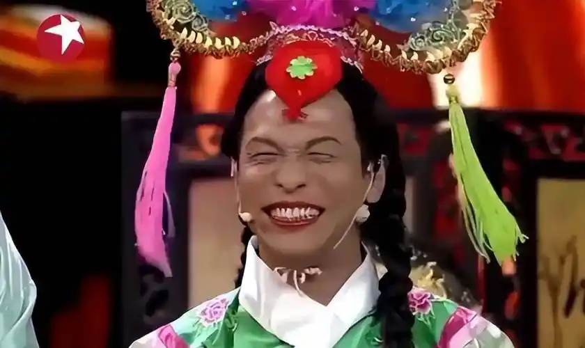 11年了宋小宝成名后抛弃发妻转身娶年轻粉丝如今生活怎样了