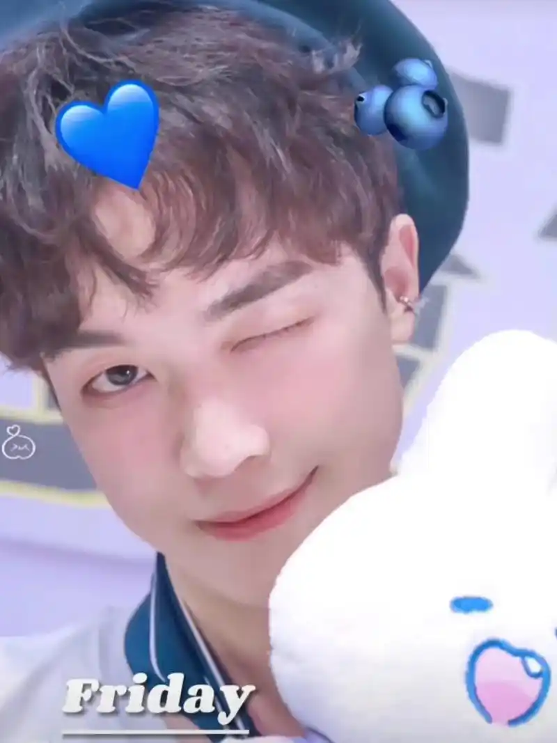 倒霉死勒#多巴胺穿搭 - 抖音