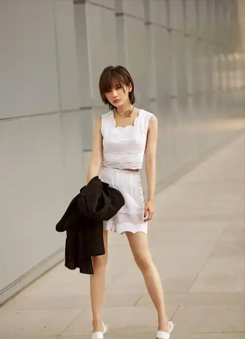 回顾:曾与大佬传绯闻,如今恋上小男友,单亲妈妈也有甜蜜爱情|王子文