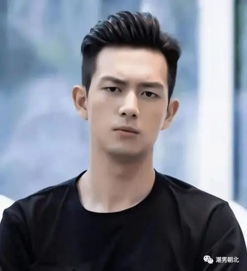 男生脸型有这3个特征适合留背头发型很帅