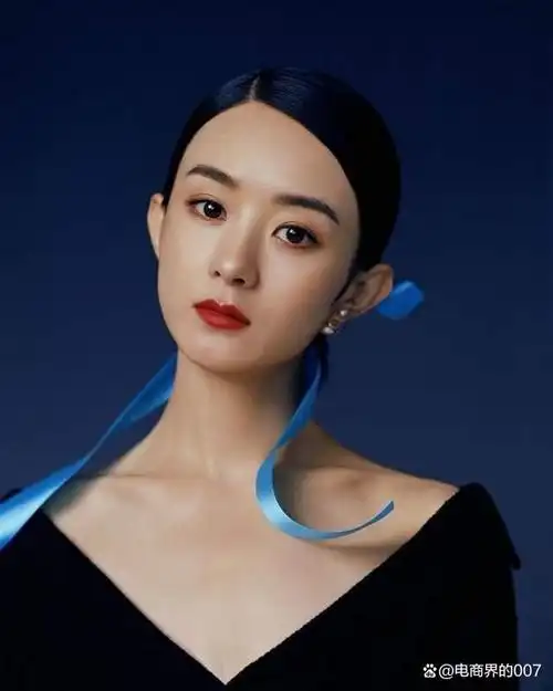 和吴亦凡,张碧晨撕扯不清,被骂上热搜的赵丽颖,一点也不亏!