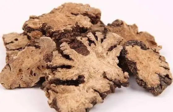 接下来,一起来看能治疗妇科病的几种中药,看看你能认识几种: 性味:对