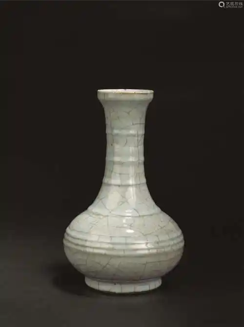 宋代 北宋汴京官窑青釉弦纹赏瓶-【成交 价格 图片】