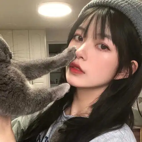 20微信女生头像或许这才是你要找的07