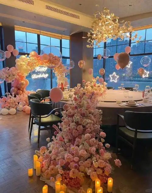 鲜花布置[话题]# #宴会布置[话题]# #成人礼布置[话题]# #生日派对