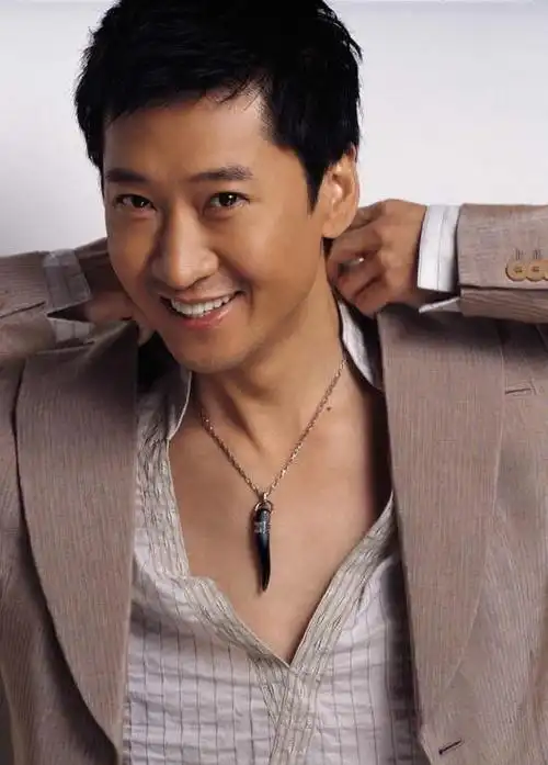 周杰痛失父母:他爱母亲,但不会找妈妈那样的女性做妻子