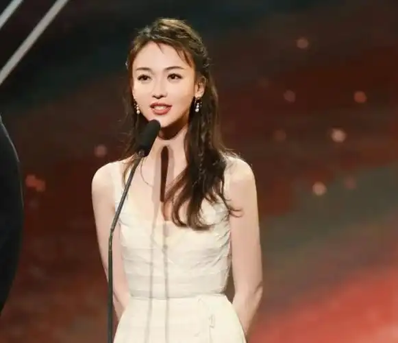 耍大牌连扑9部剧,吴谨言近况令人唏嘘|于正|聂远|殷桃|郭晓冬|古装剧