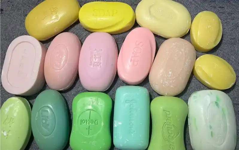 月月子刮皂 很清新的颜色 脆脆皂刮香皂