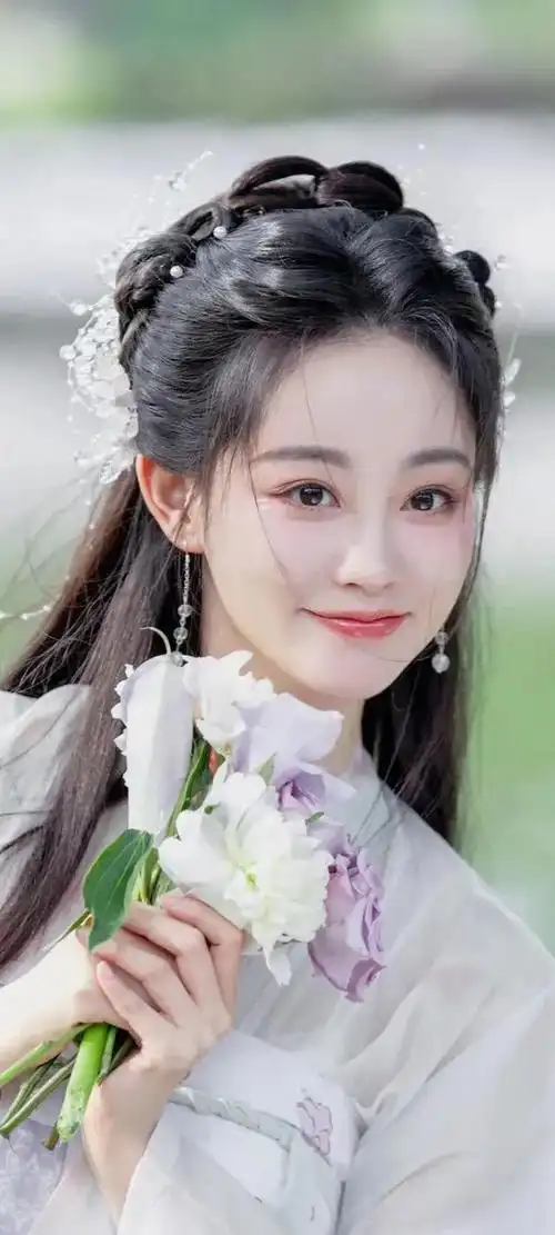 美女系列壁纸第947期-古装造型的祝绪丹