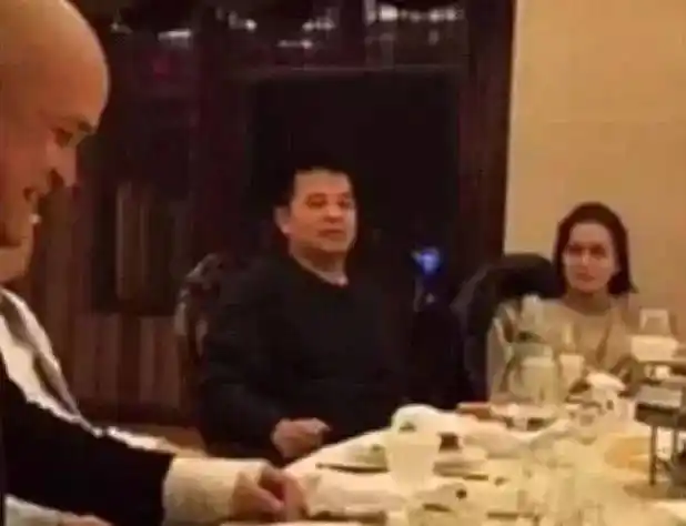 而上图中的这位张清同志是谁呢?为什么大家会怀疑他呢?