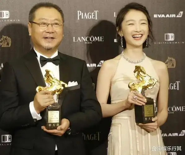 张国立和范伟都带不动,拍烂片的后果,在的周冬雨身上