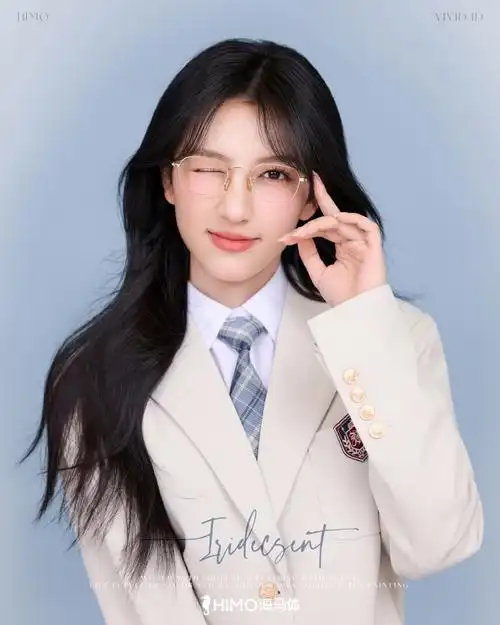 揪2个宝送同款证件照一张    轻氧妆容,营造校花校草青春校园氛围感