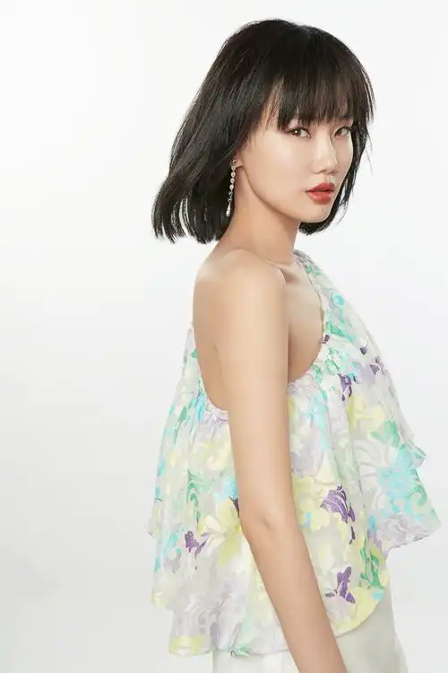 扶摇插曲繁华梦mv上线黄龄唱透爱恨悠悠