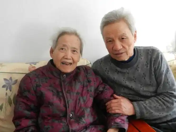 爸妈的老照片 , 永远的怀念 ,永恒的记忆