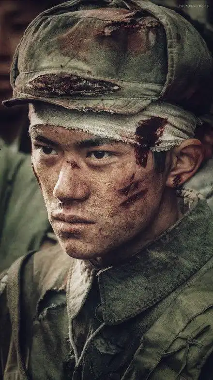 什么叫特别好……"《长津湖之水门桥》曝光拍摄花絮,易烊千玺用一句话