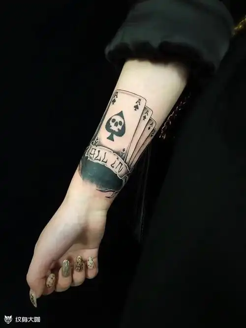 扑克牌遮盖_纹身图案手稿图片_墨魂道的纹身作品集