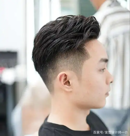 男士留什么发型好看,2020男士发型推荐